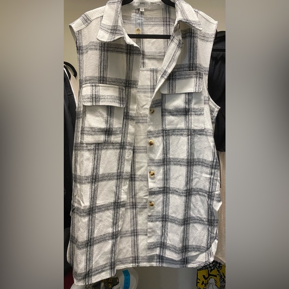 NWT Plaid long vest. - Picture 2 of 2